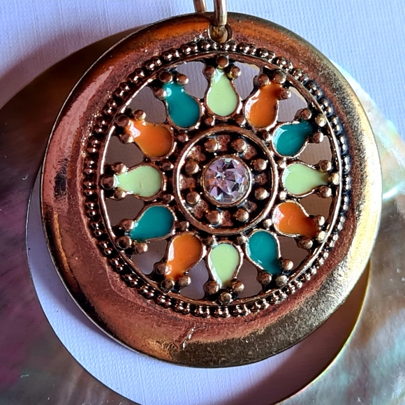 Unique Fashion Beaded Shell Statement Piece Necklace Jewellery - Picture 6 of 8